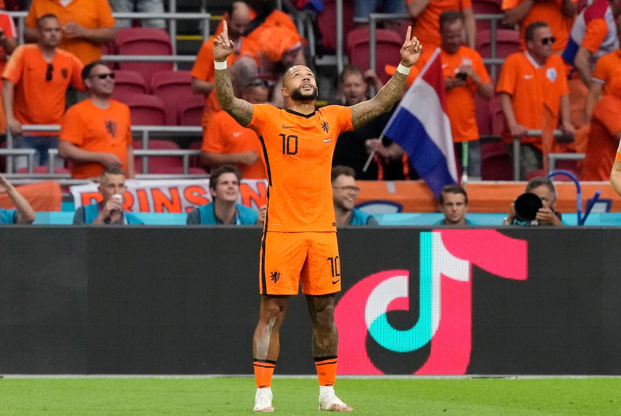 Memphis Depay’s Euro 2020 has been hit and miss so far | The Seattle Times