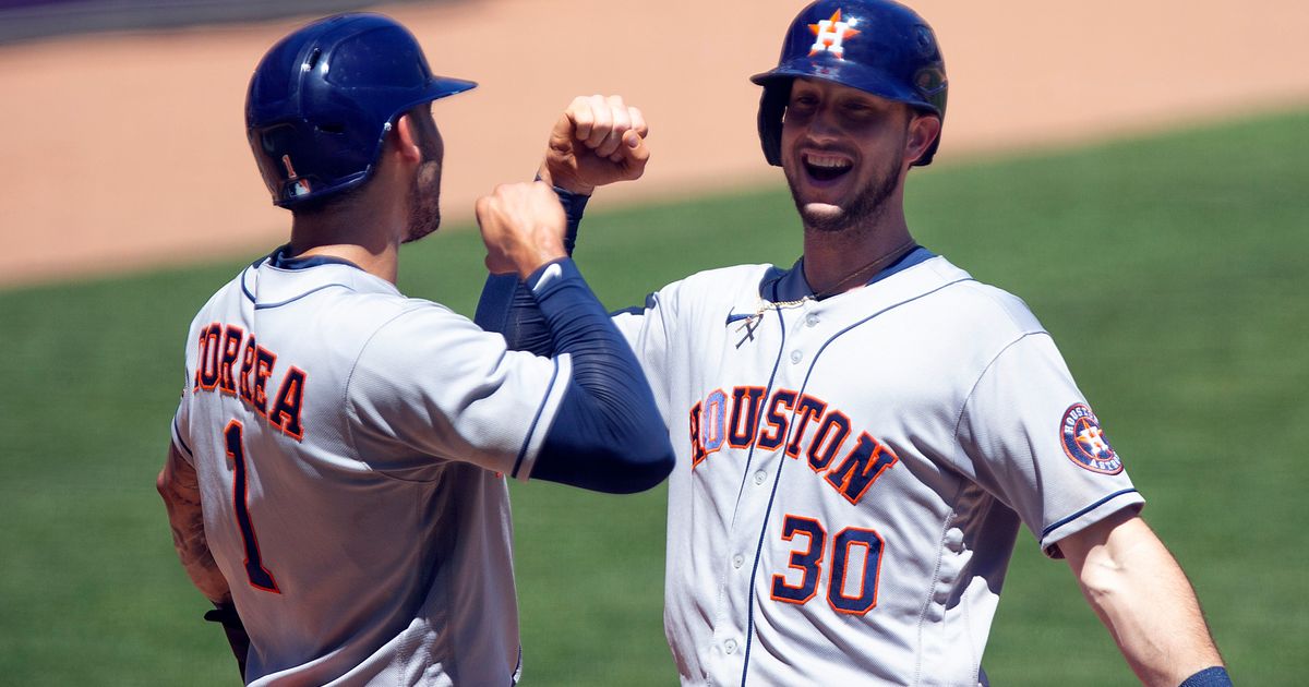 Michael Brantley CRUSHES a solo homer, bringing Astros to a 1-1 tie with  Twins