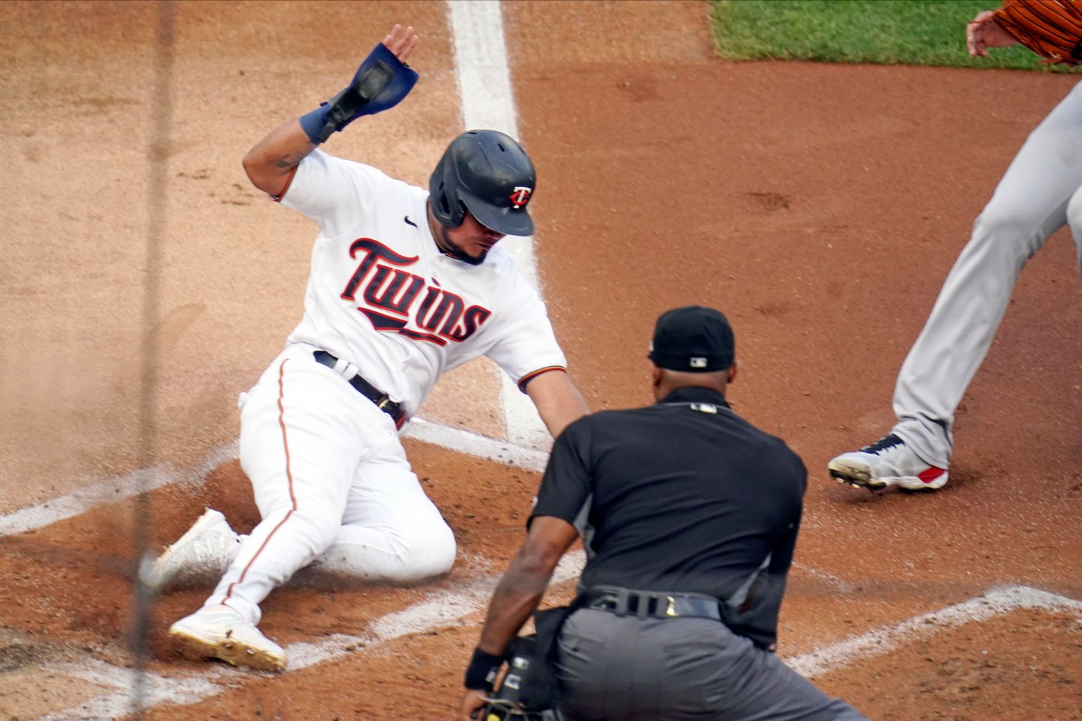 Twins 7, Cleveland 5: Eddie Rosario put the team on his back! - Twinkie Town