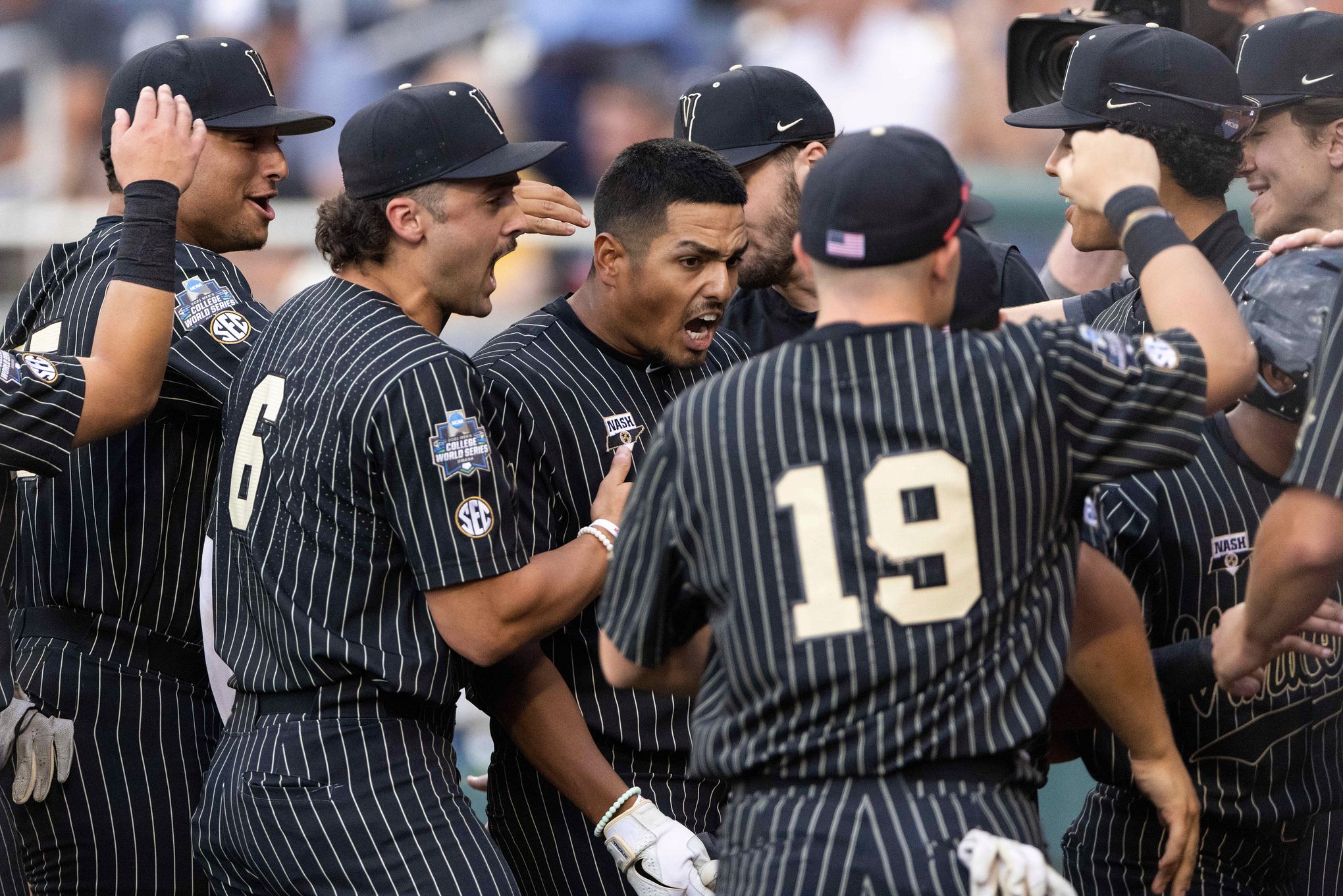 Pitching sends Vandy to Omaha