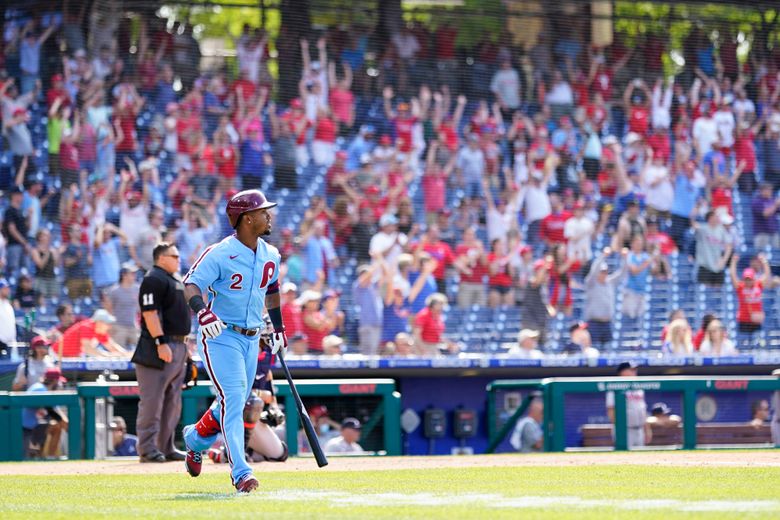 Photos: Home runs lift Braves to win in Game 4 of the World Series