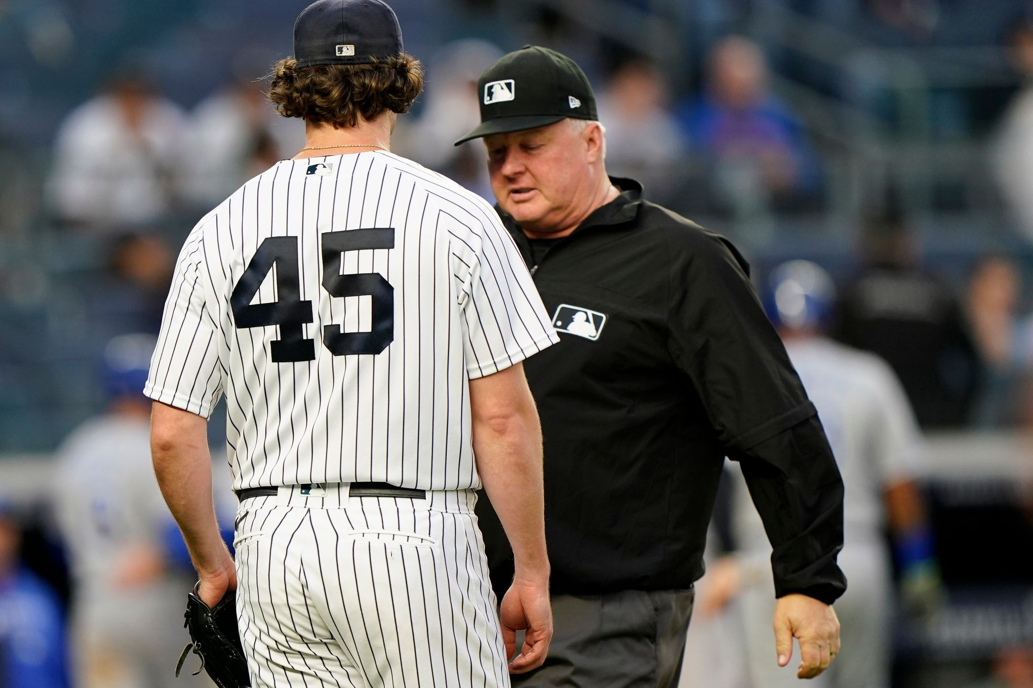 DJ LeMahieu clears the bases, 06/30/2021