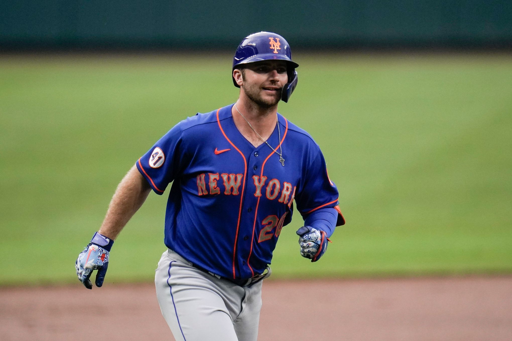 Skidding Mets Lose Pete Alonso When They Could Really Use a Hand