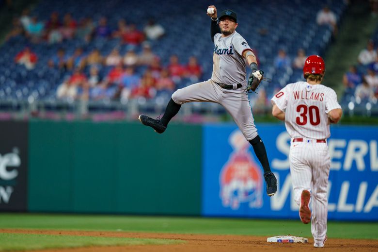 Panik makes stellar debut with Miami in 11-6 win over Phils