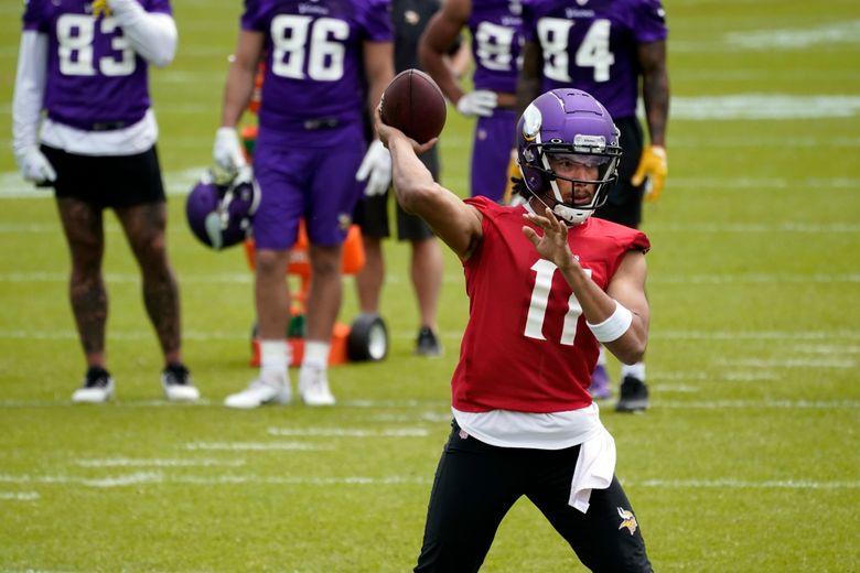 Vikings content to 'bring Kellen Mond along' behind scenes