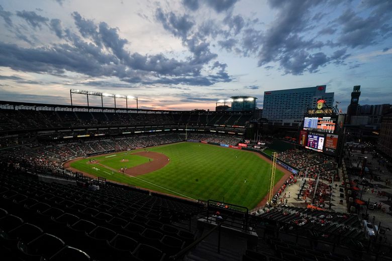 Red-hot Mariners beat Orioles, move within a half-game of Blue Jays