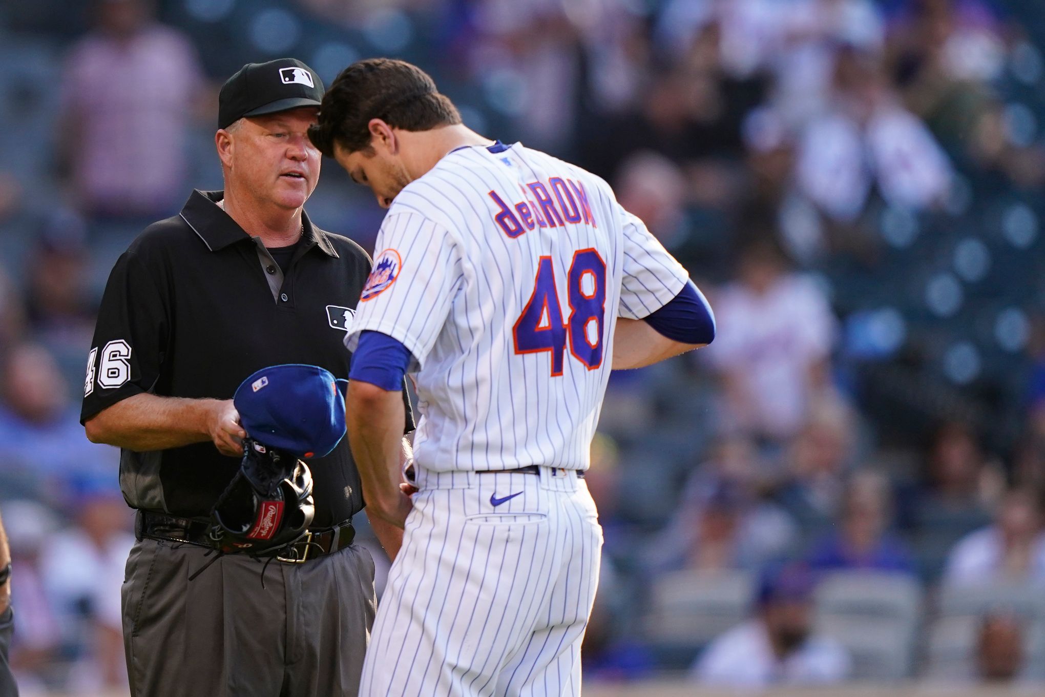 Baseball's Sticky Situation With Ball Doctoring - The New York Times