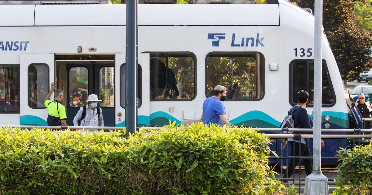 2 pedestrians killed by light rail train near Seattle’s Columbia City ...
