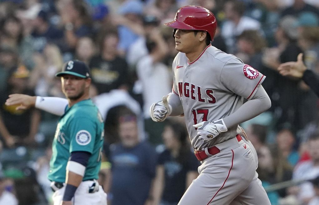 Mariners rally on Mitch Haniger's grand slam after Angels' Shohei Ohtani  awes crowd
