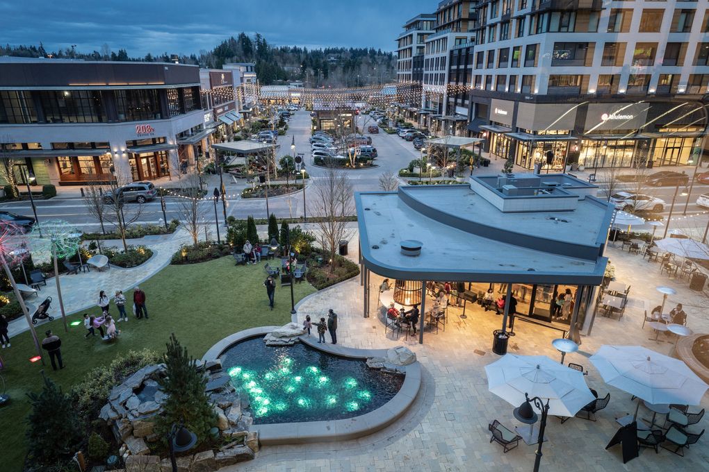 Here’s the courtyard outside the new Cinemark multiplex at The Village at Totem Lake. (Erika Plummer / CenterCal Properties)