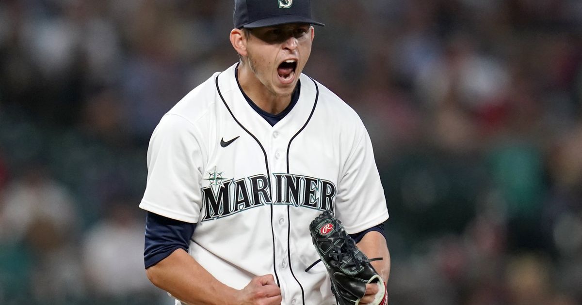 What Should the Seattle Mariners do with Chris Flexen?