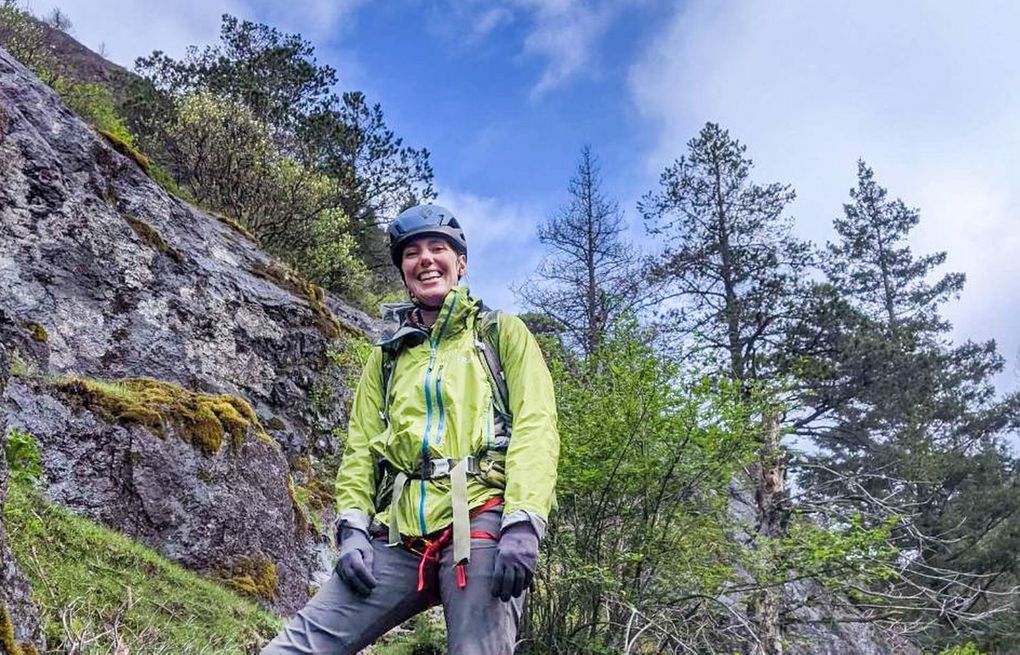 Women can, and should be able to, hike alone. Here's how to get
