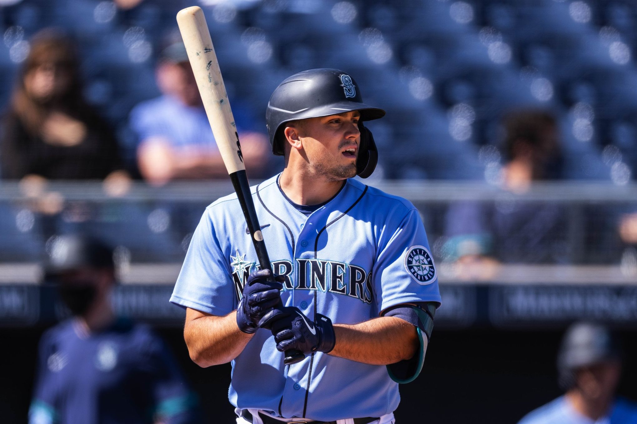 Mariners first baseman Evan White looks like 'the real deal