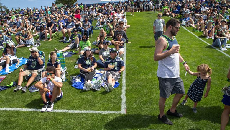 Welcome Back, 12s & Other Observations From Day 1 Of 2021 Seahawks Training  Camp