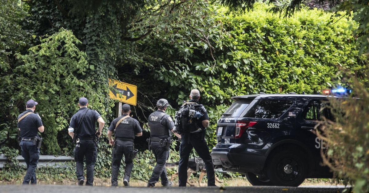 Man suffers lifethreatening injuries in North Seattle shooting The