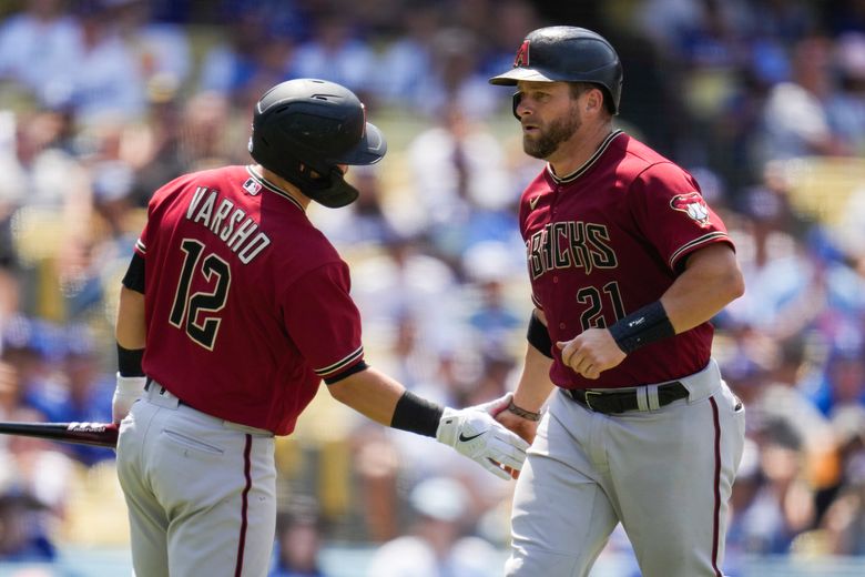 Stephen Vogt hits home run in final MLB game, celebrates like a little kid