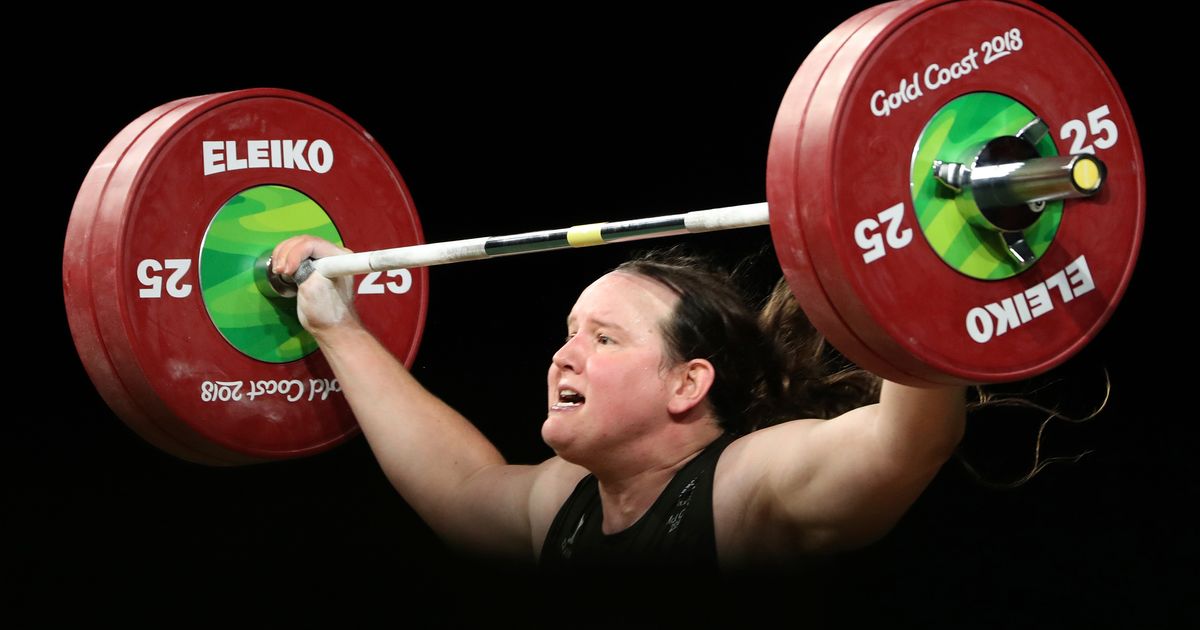 Transgender weightlifter Hubbard thanks IOC before competing The