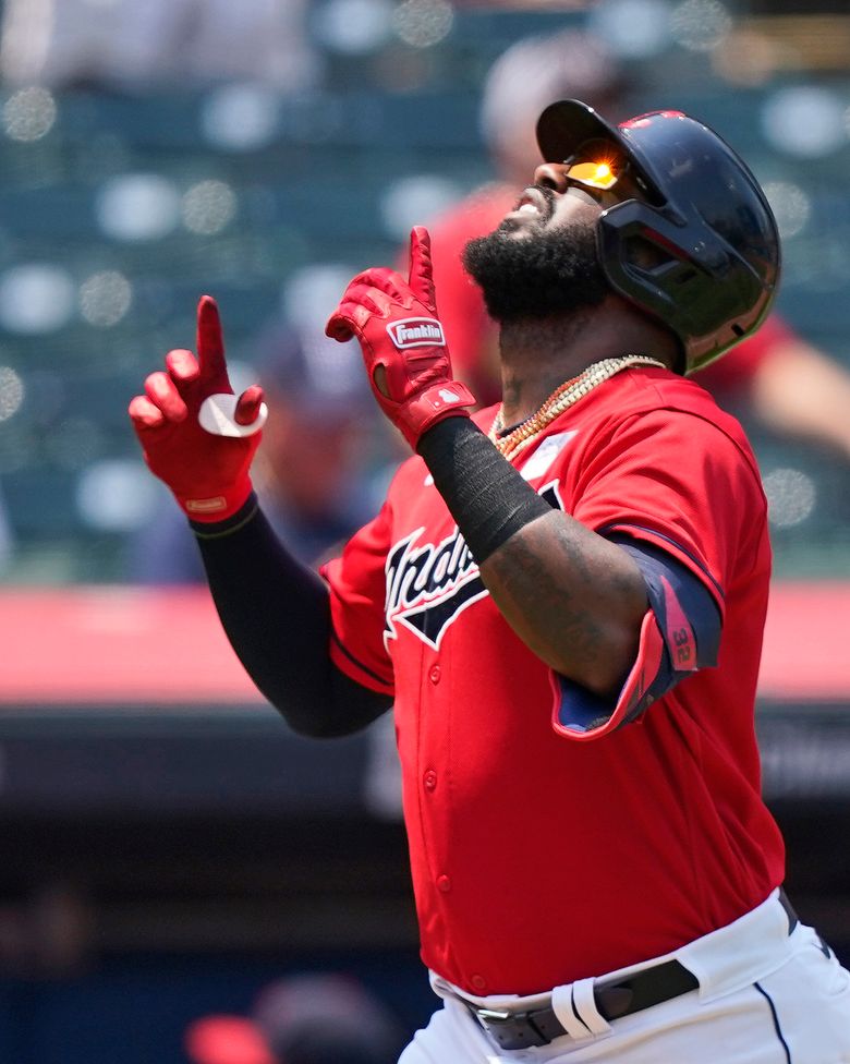 Cleveland Indians place Franmil Reyes on injured list