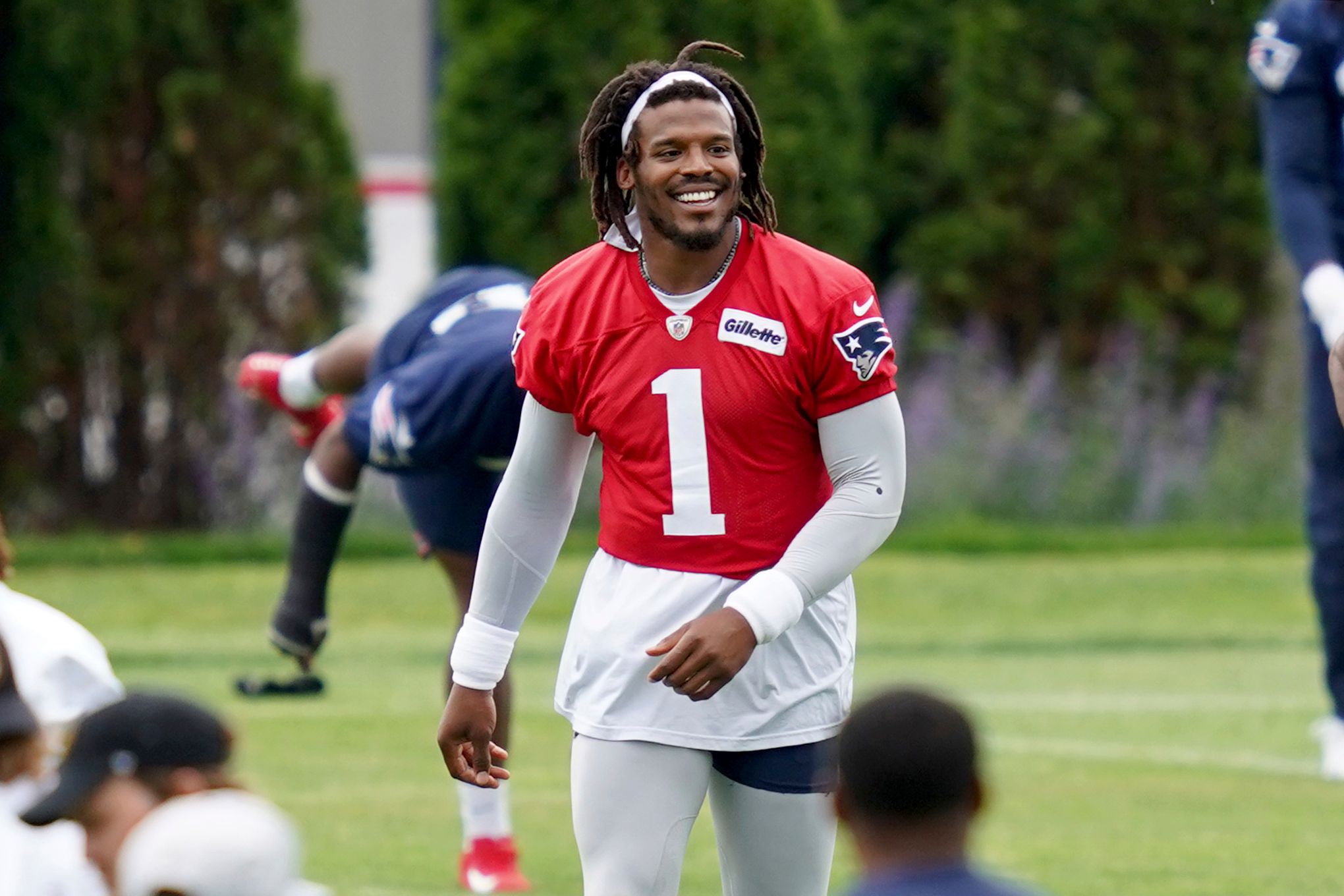 Will Patriots' training camp feature a quarterback competition