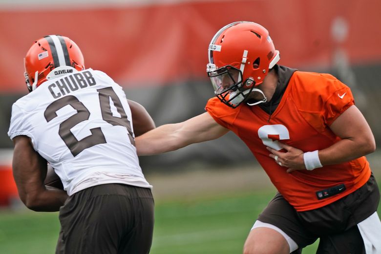 NFL running back Nick Chubb returns with youth football camp at