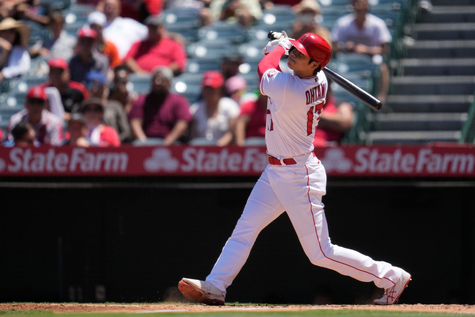 Ohtani homers twice, including career longest at 459 feet, Angels