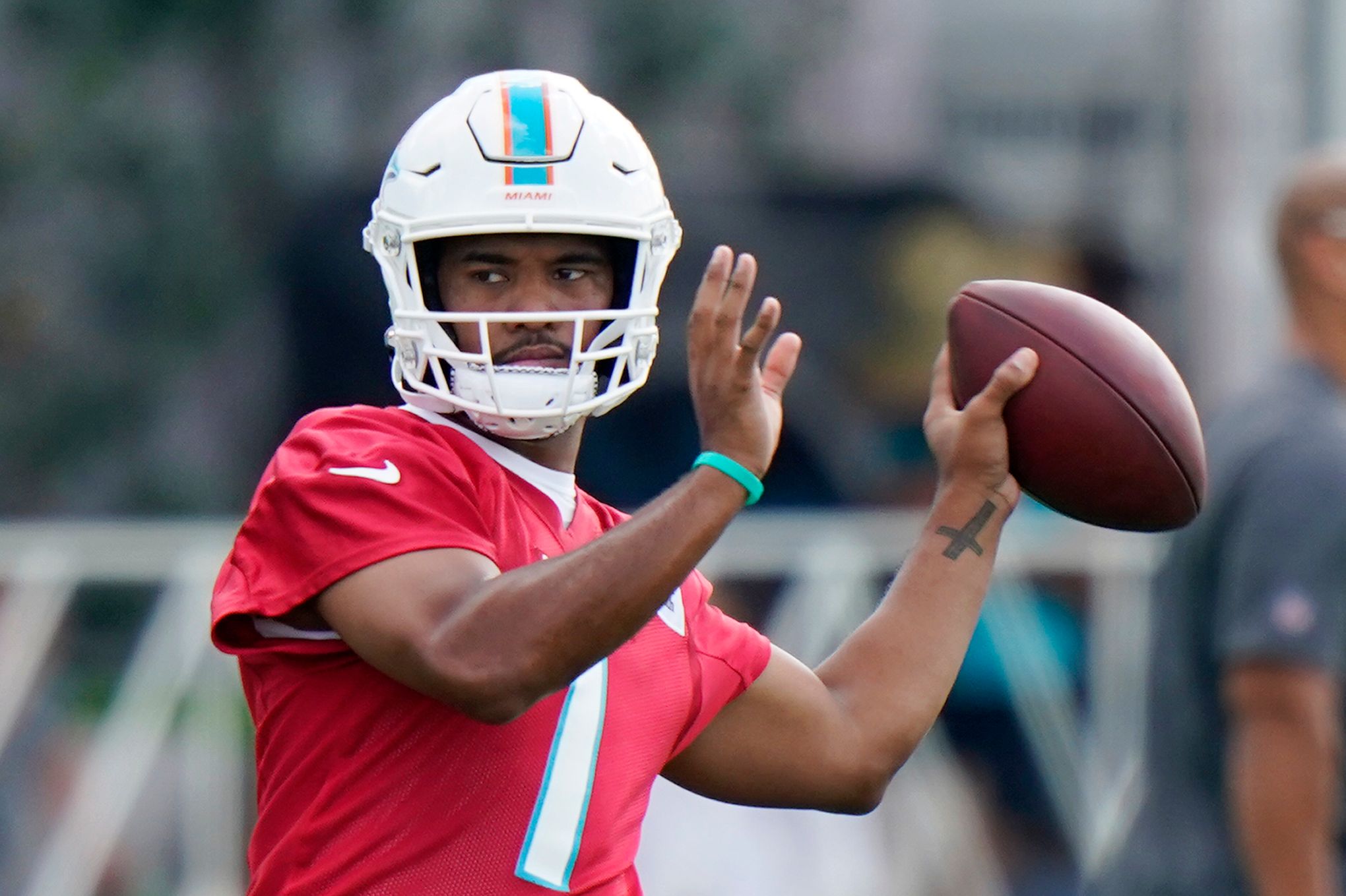 Dolphins' Fitzpatrick returns to camp after one-day absence