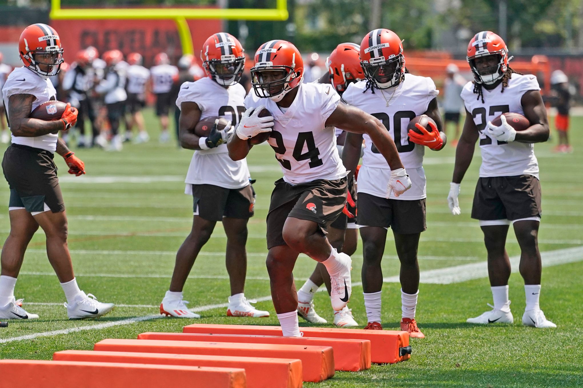 Nick Chubb: Cleveland Browns' Pro Bowl running back agrees to