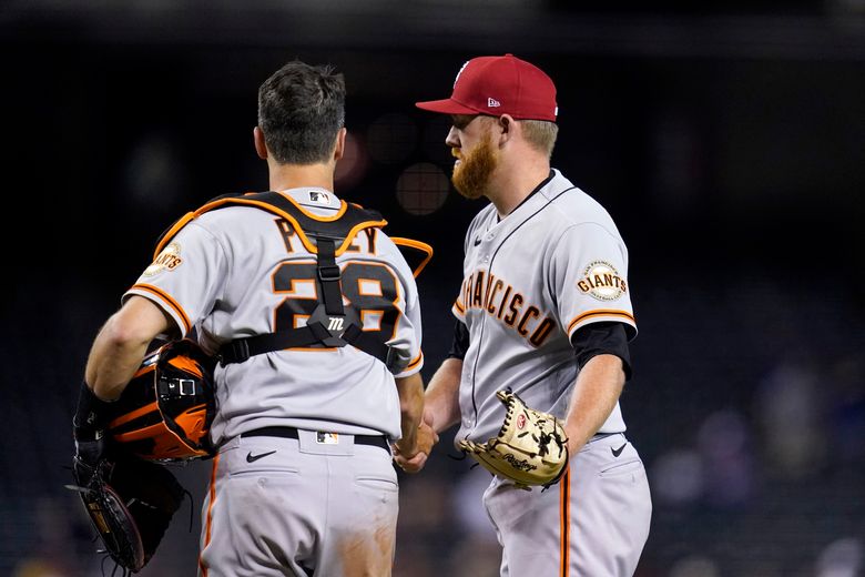 Madison Bumgarner beats former team, leads DBacks past Giants