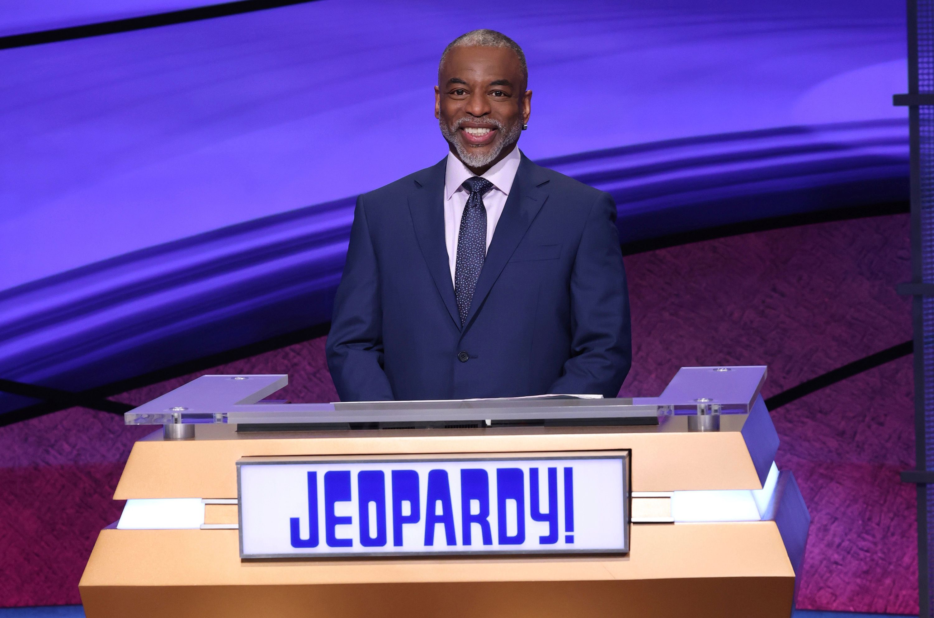 LeVar Burton s guest host gig on Jeopardy began scary ended