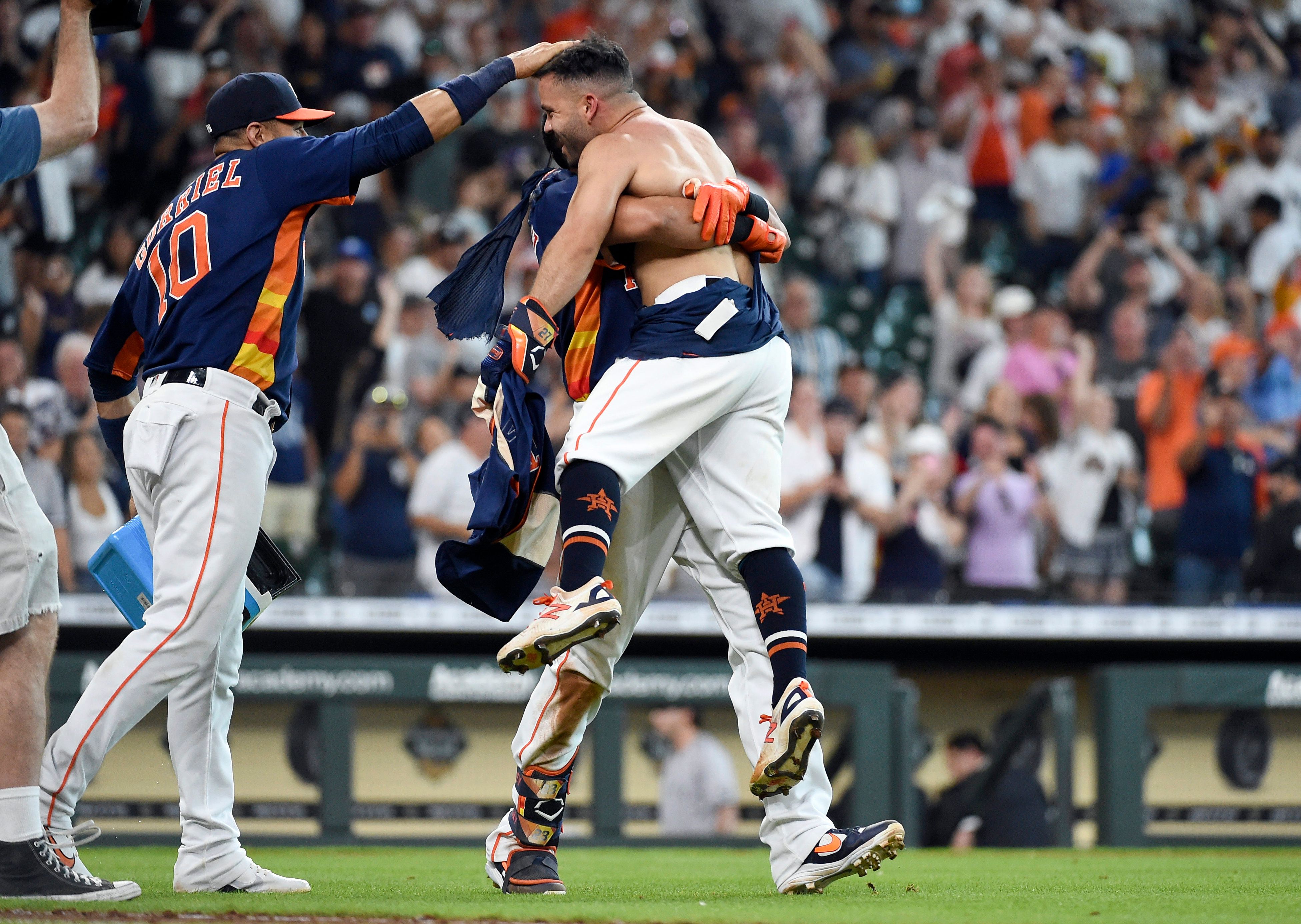 Astros shop jersey giveaway