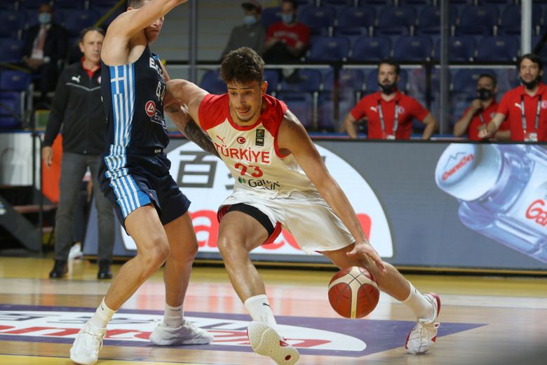 Highlights: Alperen Sengun (21 points, 19 rebounds)