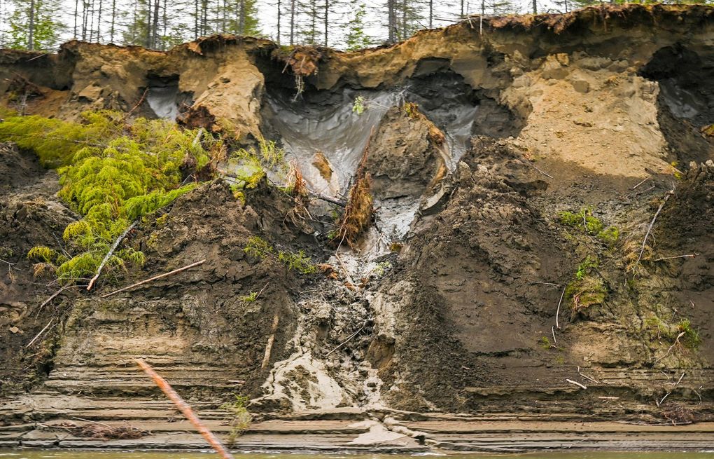 https://images.seattletimes.com/wp-content/uploads/2021/08/08022021_TZR-Siberia-Permafrost_tzr_185422.jpg?d=1020x655