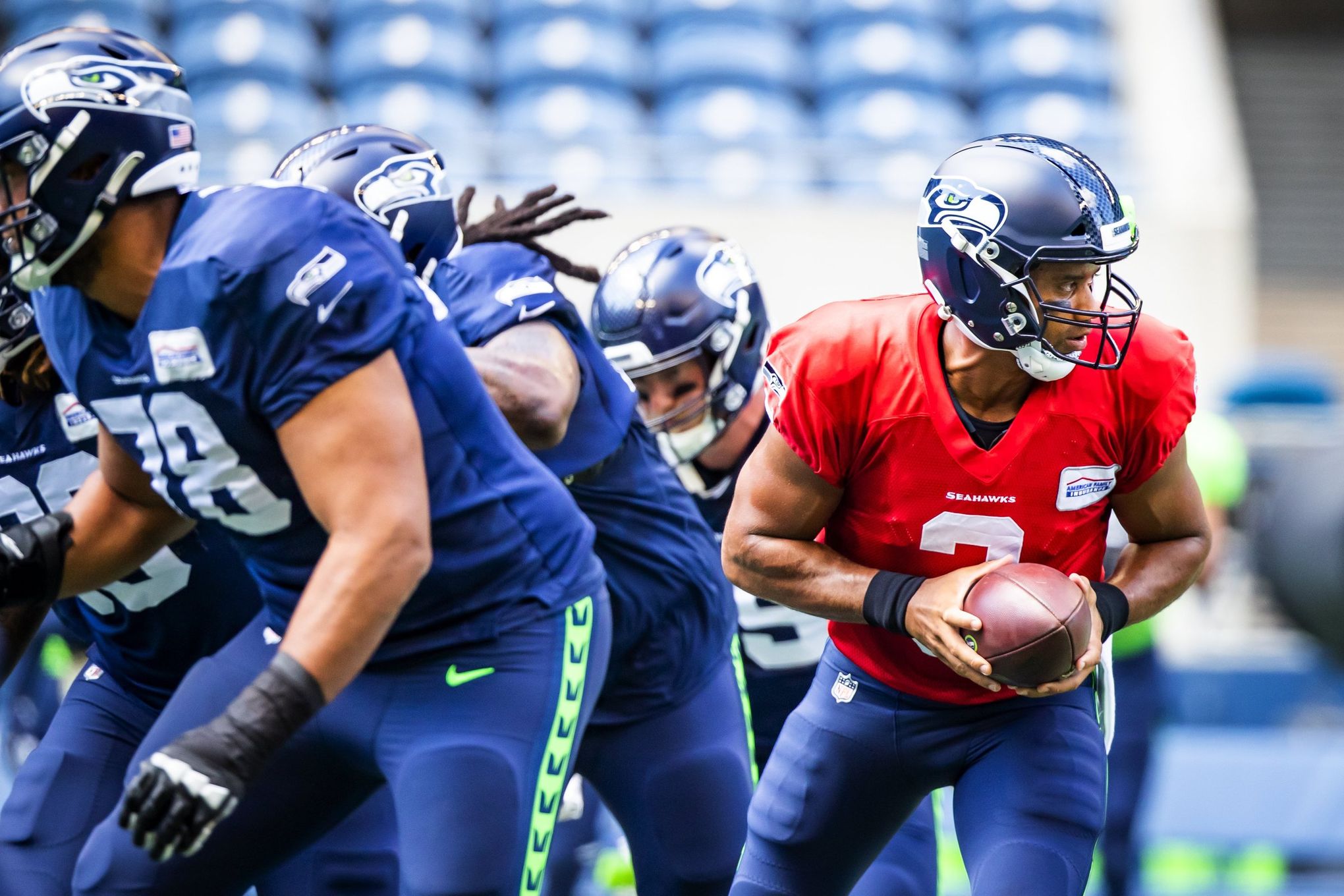 Assessing Stone Forsythe's chances of becoming the Seahawks' Week 1  starting right tackle - Field Gulls