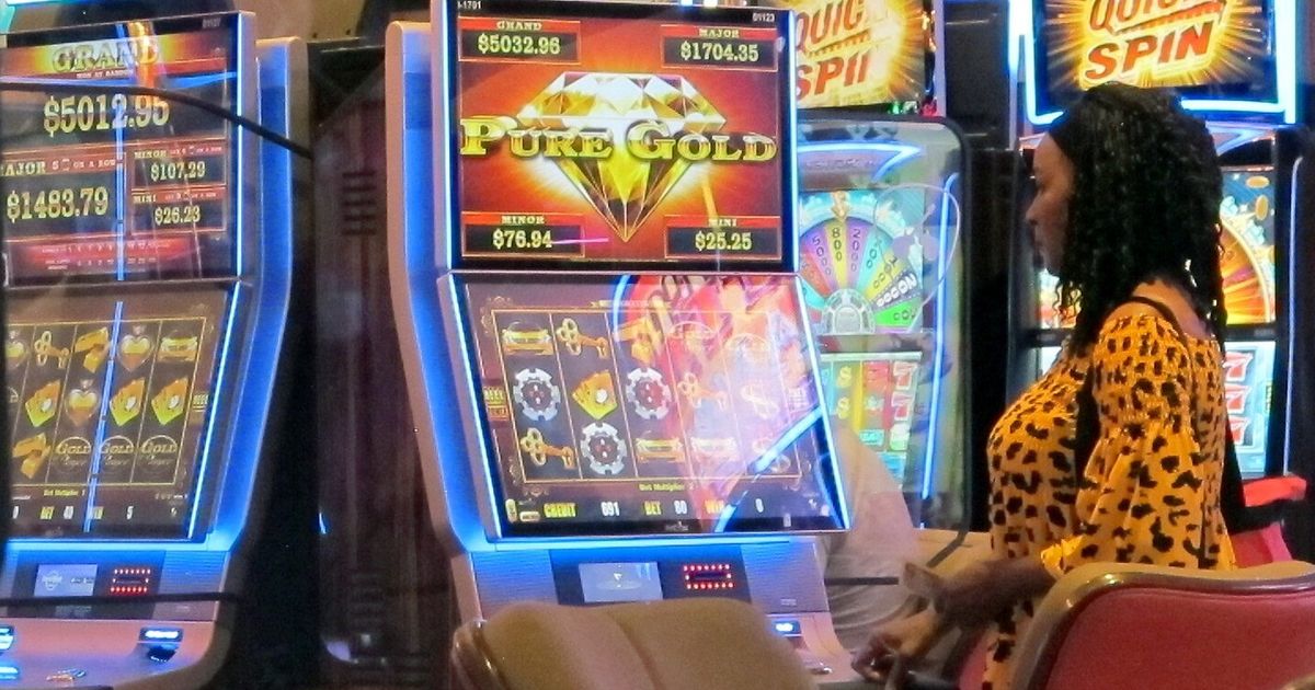 POGO workers get bigger salaries than call center employees🦗 Aproveite