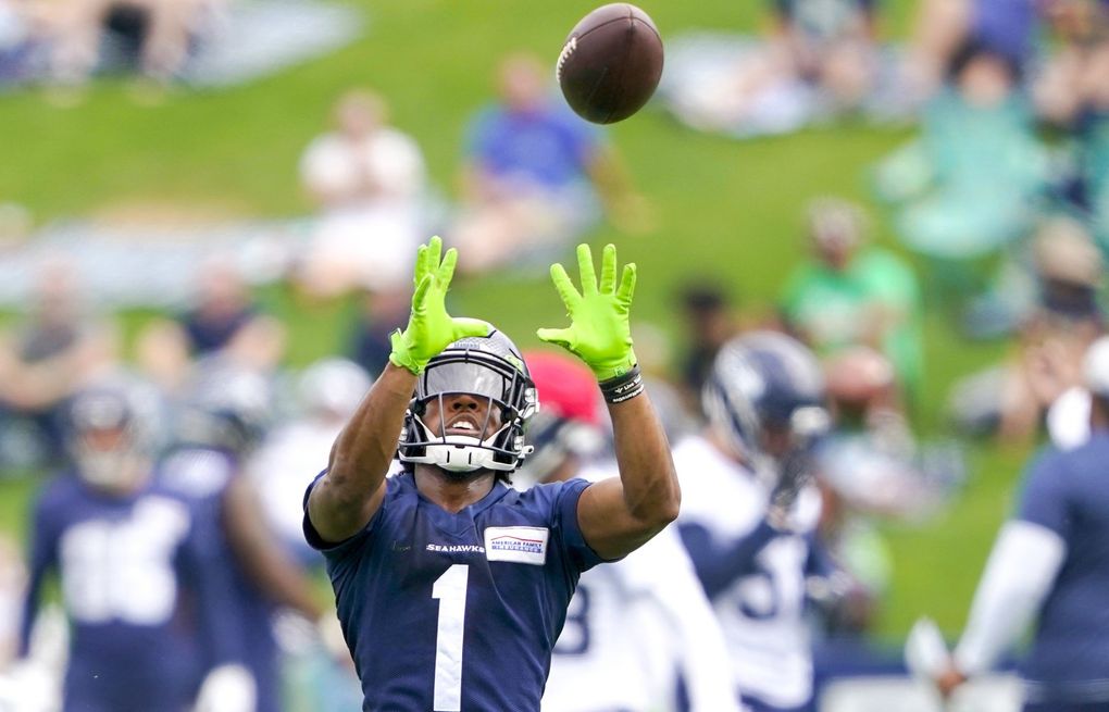 Rise and Shine: Seattle Seahawks WR D'Wayne Eskridge Adjusting to Early  Wake-Up Calls, Working Out With Russell Wilson - Sports Illustrated Seattle  Seahawks News, Analysis and More