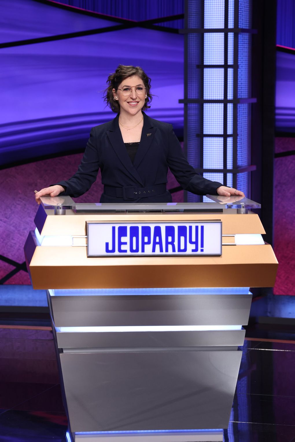 Mayim Bialik originally got what amounts in the eyes of many fans to a weird consolation prize when Mike Richards was announced as “Jeopardy!’s” main host. Now that he’s out of the picture, she should get her shot at the big job. (Courtesy of Jeopardy Productions)