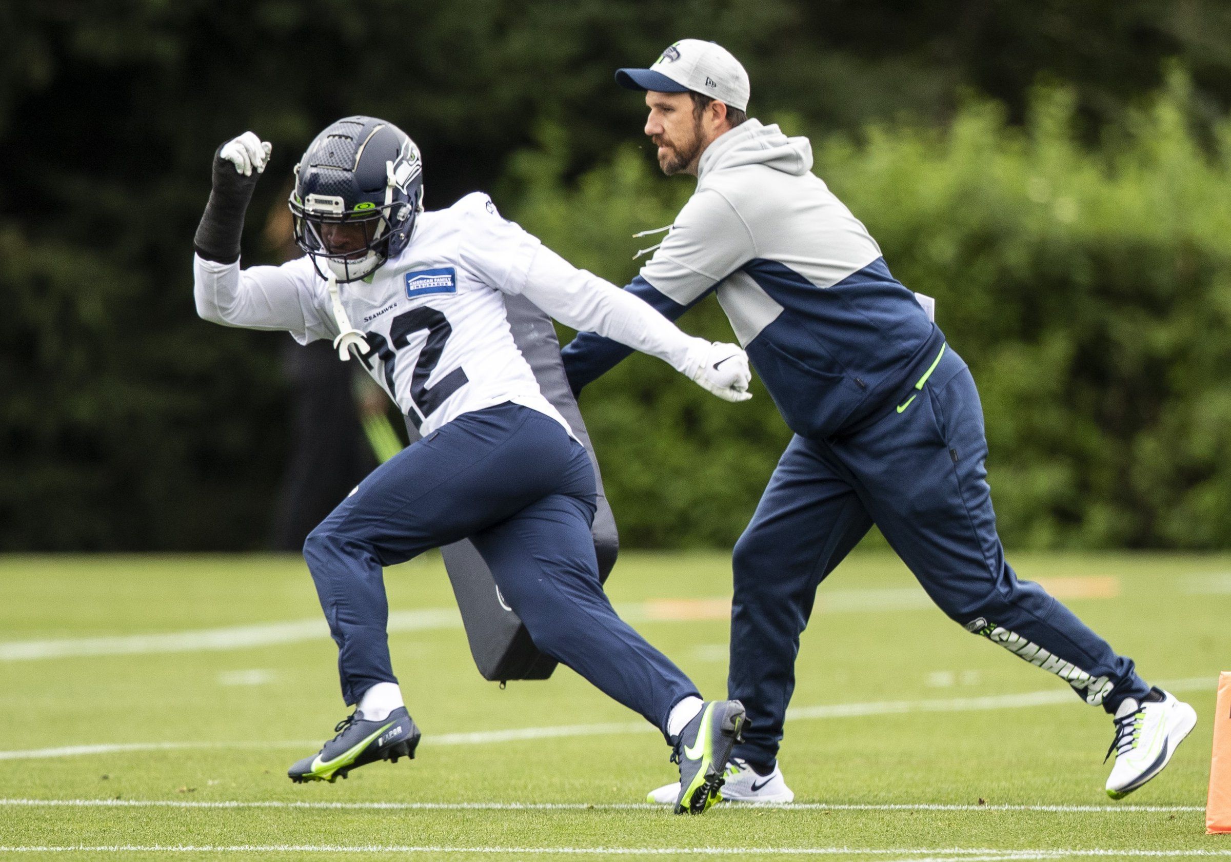 Seahawks practice clearance jersey