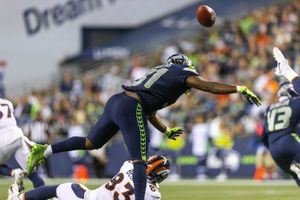 Seahawks sit most key players as Broncos take advantage for easy preseason  win