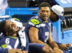 Seahawks sit most key players as Broncos take advantage for easy