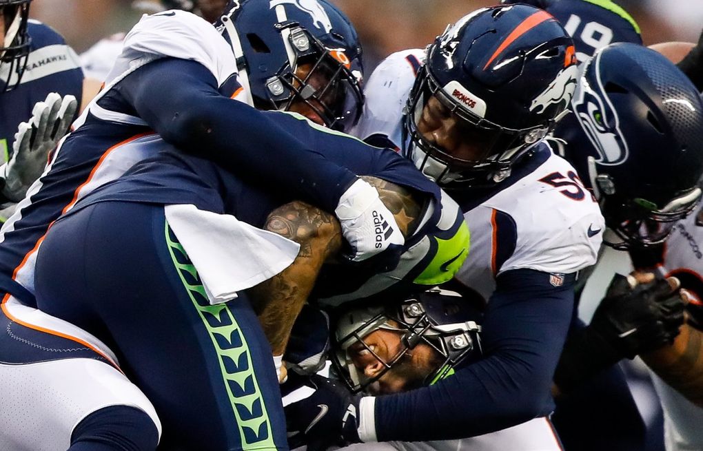 PHOTOS: Fans Attend Seahawks vs. Broncos Preseason Matchup