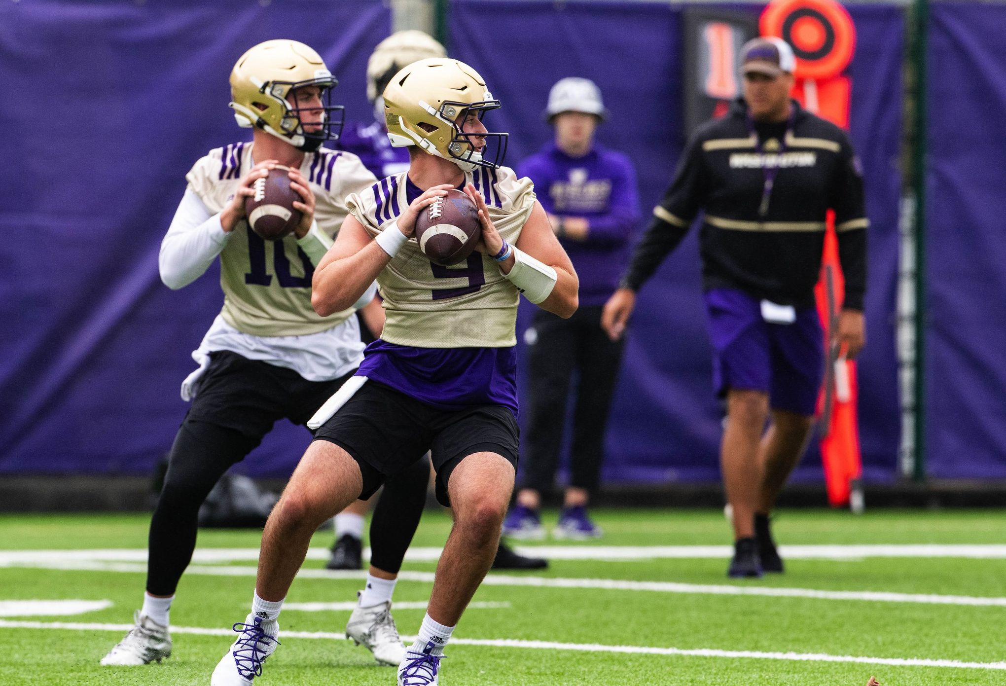 I'm not going to go all reckless cowboy out there': Dylan Morris sticks to  a simple plan as UW's QB