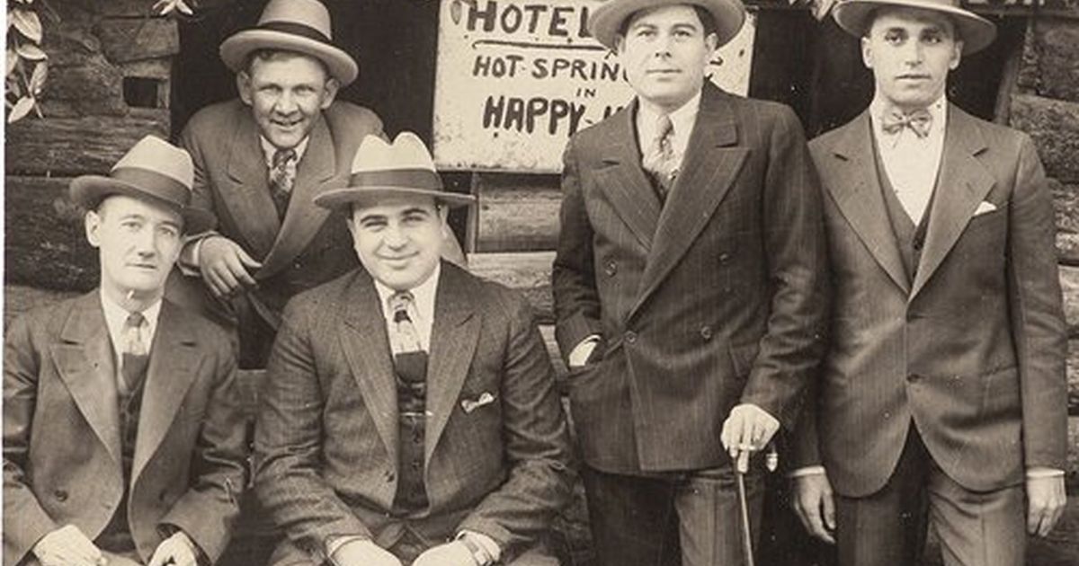 Mobster Al Capone’s granddaughters are selling his possessions, partly ...