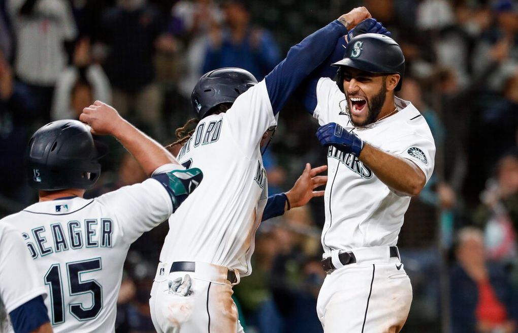 To cap trade drama, Seattle Mariners ride grand slam win over Houston  Astros