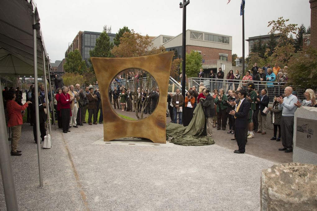 Gerard Tsutakawa’s “Maru,” which memorializes Tacoma’s Japanese Language School or Nihongo Gakko, is unveiled in 2014. Although the school building no longer exists, and the site is owned by University of Washington Tacoma, Tsutakawa worked closely with its past students to design the sculpture. (Courtesy of Gerard Tsutakawa)