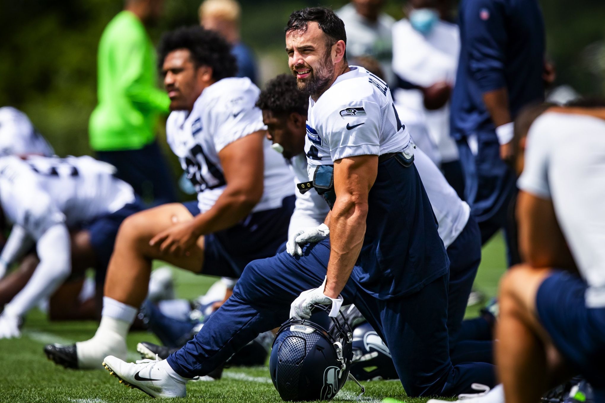 Seahawks Re-Sign Pro-Bowl Special Teamer Nick Bellore