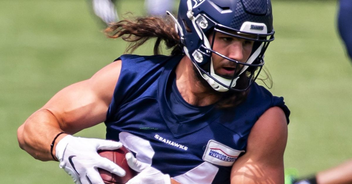 John Ursua spreads his wings with the Seattle Seahawks, Sports