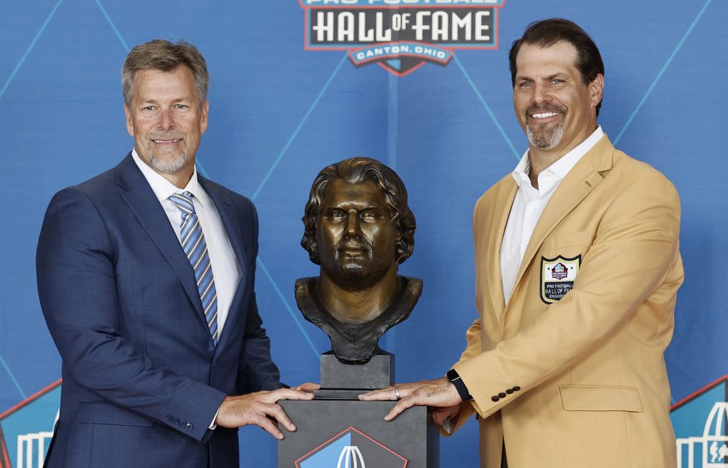 Jimbo Covert speaks from heart at Pro Football Hall of Fame