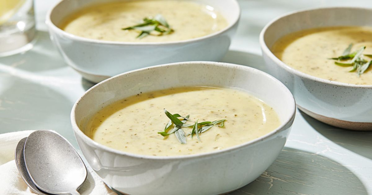 This chilled zucchini soup is filling and creamy thanks to its secret ...