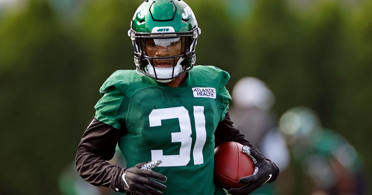 Jets surprisingly cut cornerback Bless Austin among several moves