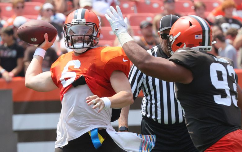 PRACTICE PHOTOS: First practice in new threads for QB Baker